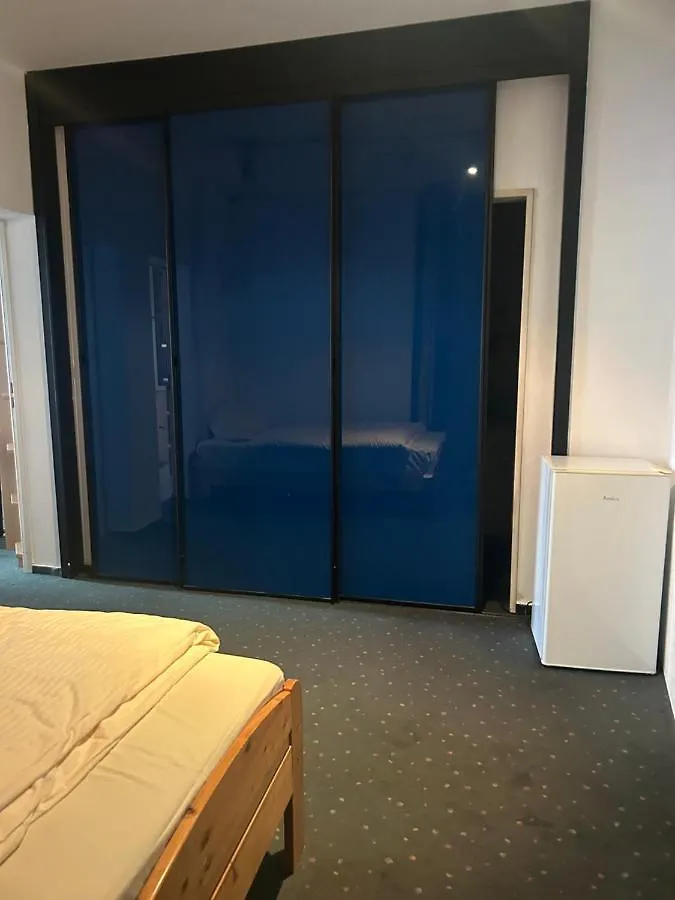 Stylish Downtown Apartment 하노버